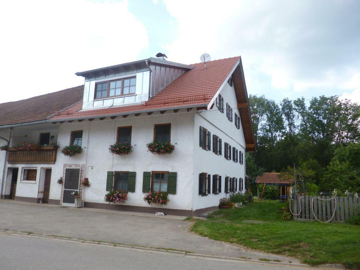 Ferienwohnung Auf Dem Lechsberg Fuchstal المظهر الخارجي الصورة